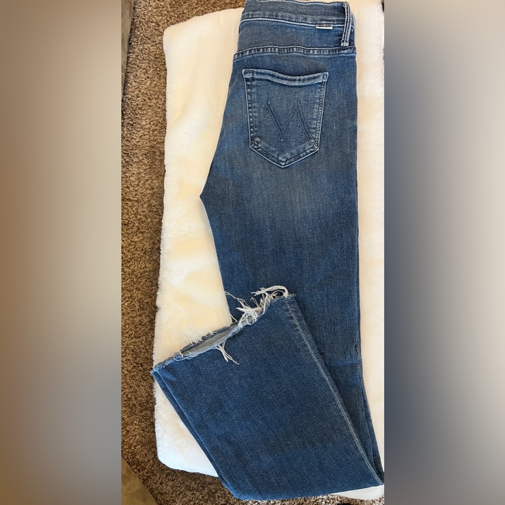MOTHER denim The Weekender Fray ~in Groovin wash